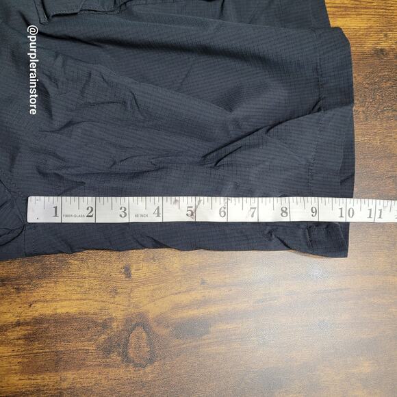 Under Armour Rip Stop Cargo Shorts 38 Measures 36 Embroidered Logo Navy Gorpcore - Picture 10 of 12